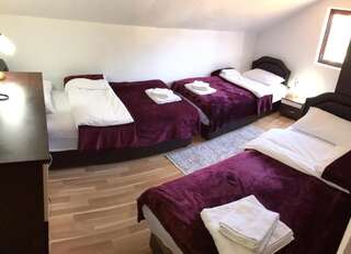 Дома для отпуска Krstac House Цетине Дом для отпуска-14